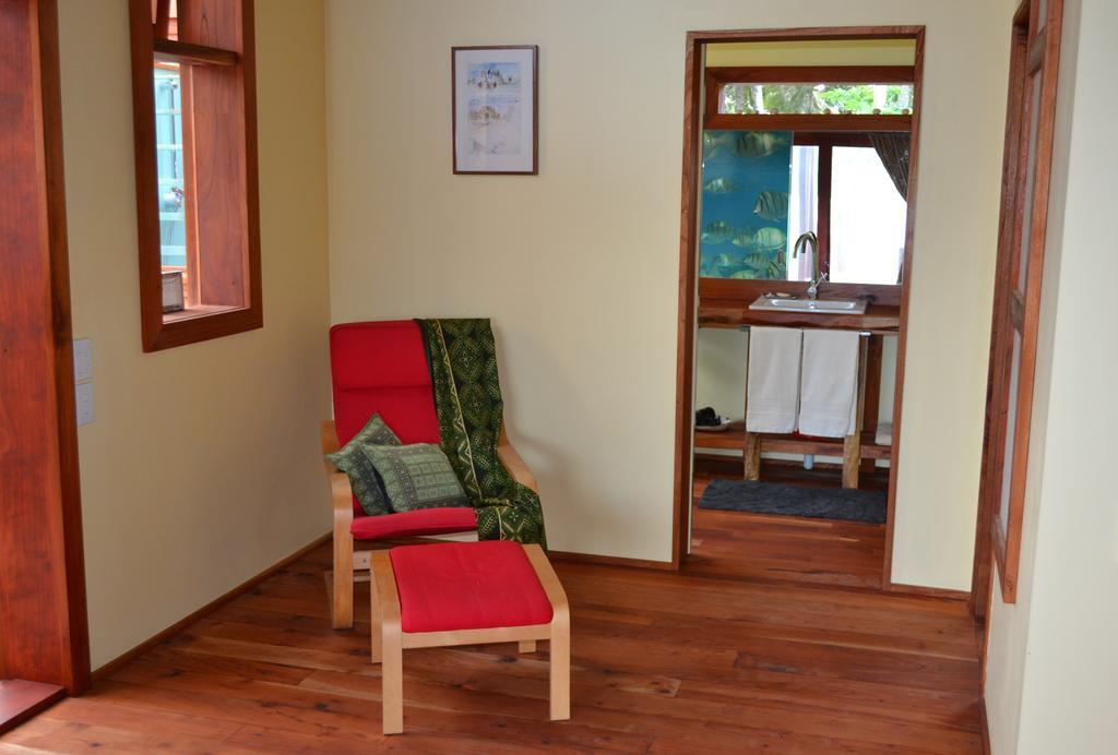 Kaireva Beach House ラロトンガ島 部屋 写真